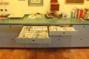 Abitazione a Venezia, mobile cucina in corian, Arch. Franca Semi 1